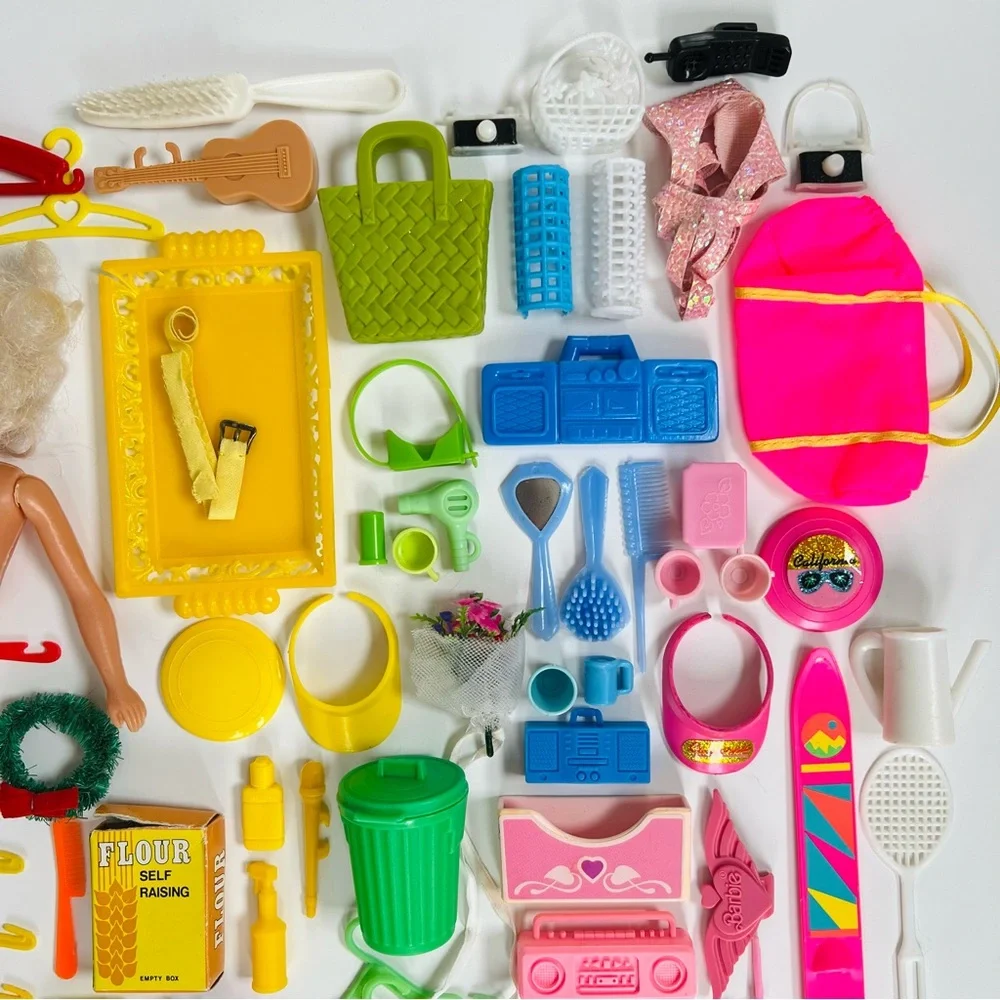 Vintage Barbie accessories lot - Picture 5 of 5